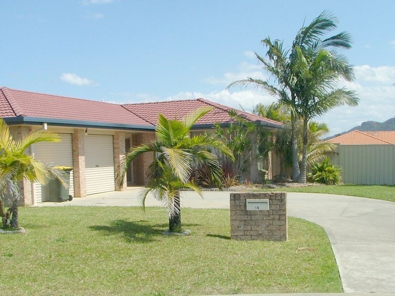 18 Solander Place, Lake Cathie NSW 2445