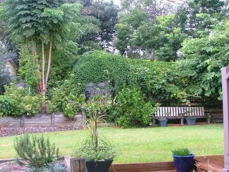 13 Banjora Place, Lake Cathie NSW 2445