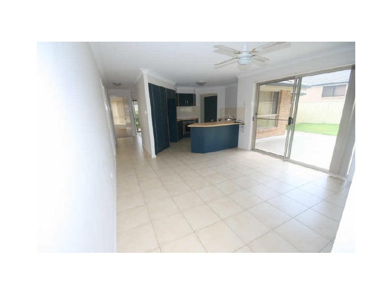 37 Explorers Way, Lake Cathie NSW 2445