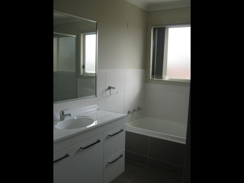 1/23 Fiona Crescent, Lake Cathie NSW 2445