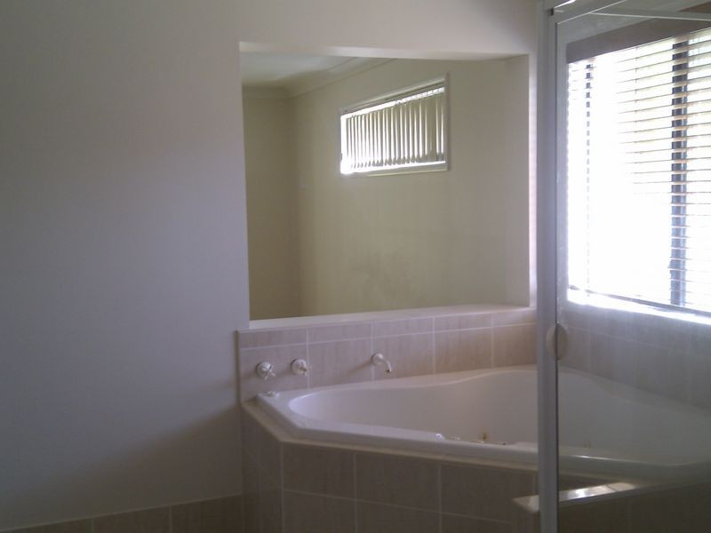 23 Abel Tasman Drive, Lake Cathie NSW 2445