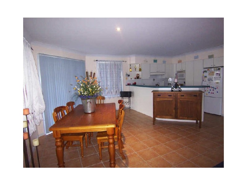 36 Abel Tasman Drive, Lake Cathie NSW 2445