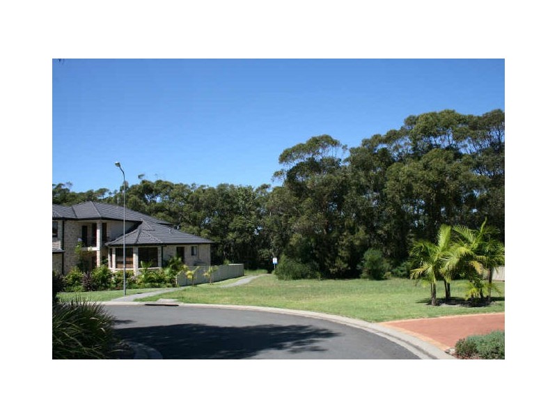 12 Seabreeze Court, Bonny Hills NSW 2445