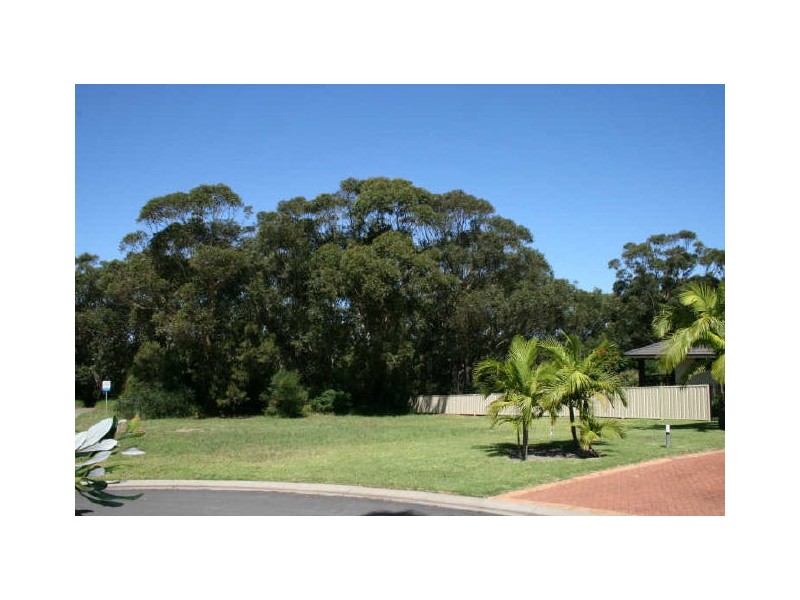 12 Seabreeze Court, Bonny Hills NSW 2445