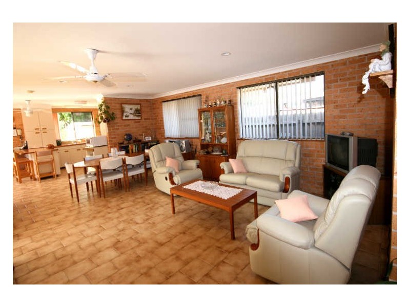 88 Chepana Street, Lake Cathie NSW 2445