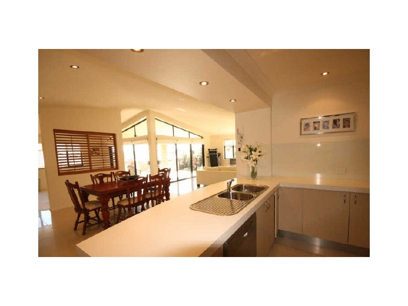 19 Rainbow Beach Drive, Bonny Hills NSW 2445