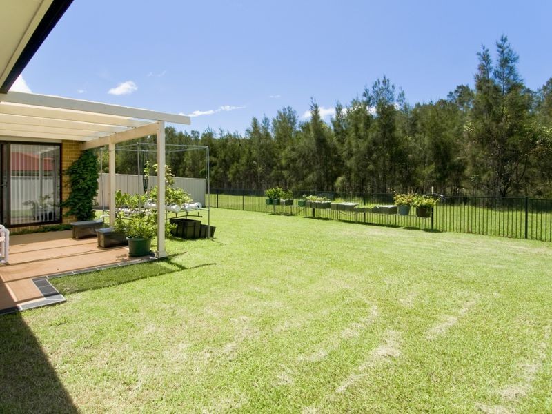 7 Buchan Place, Lake Cathie NSW 2445