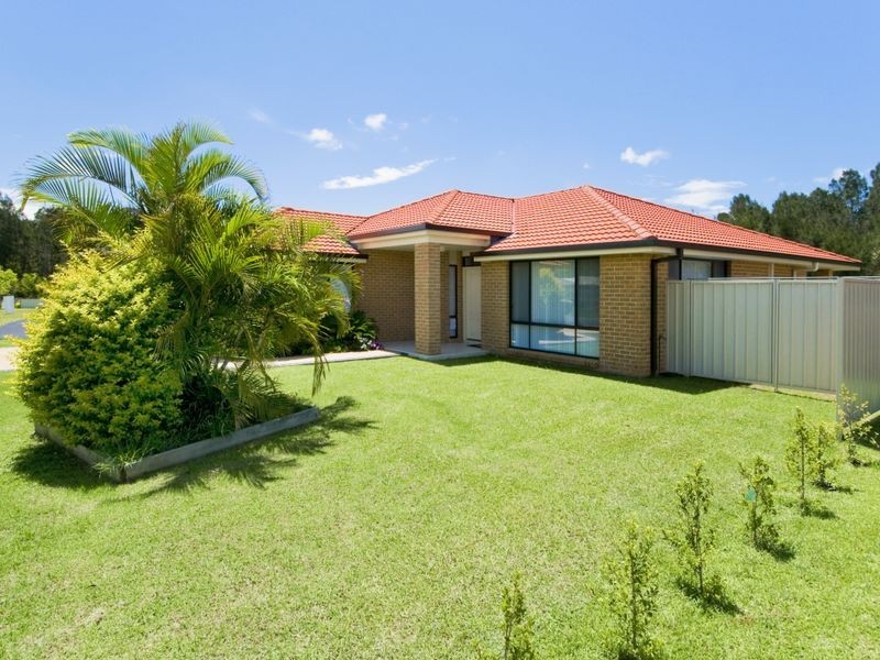 7 Buchan Place, Lake Cathie NSW 2445