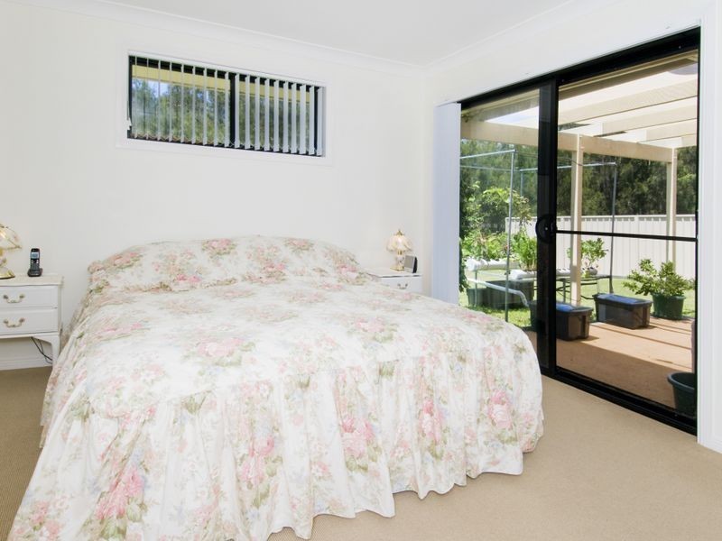 7 Buchan Place, Lake Cathie NSW 2445