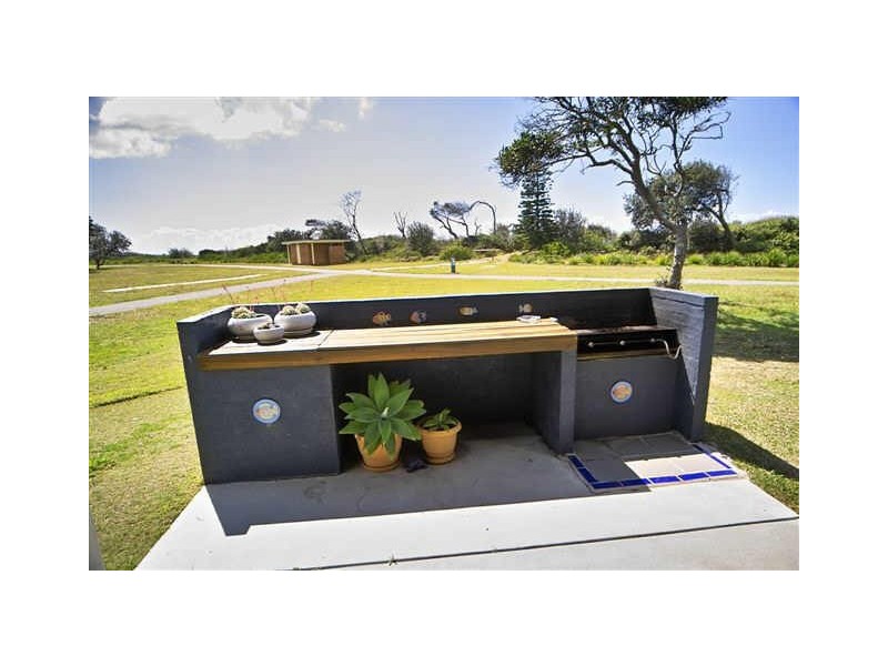 38 Chepana Street, Lake Cathie NSW 2445