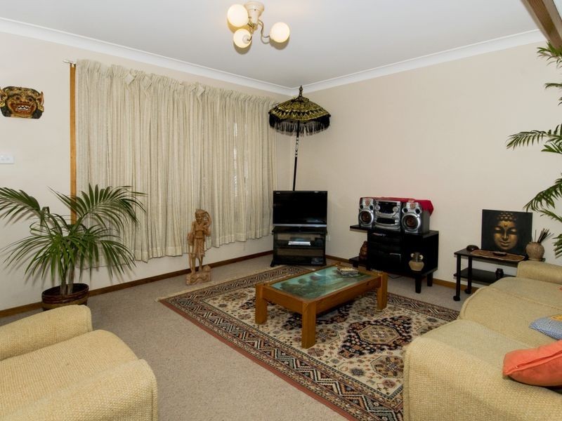 2/20 Fiona Crescent, Lake Cathie NSW 2445