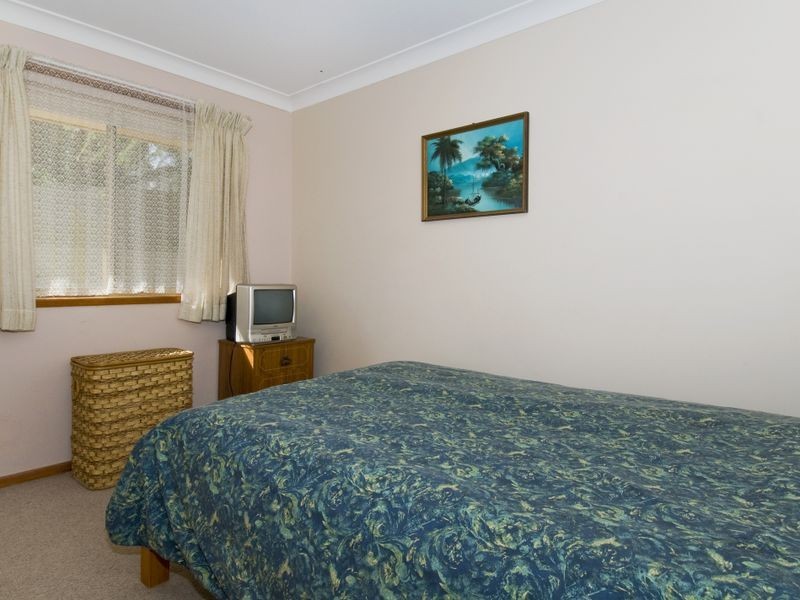 2/20 Fiona Crescent, Lake Cathie NSW 2445