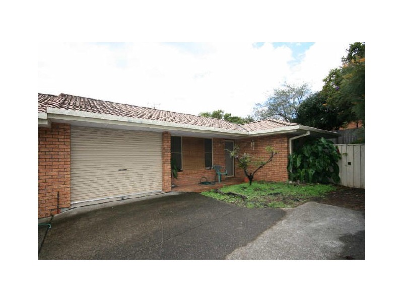 1&2/20 Fiona Crescent, Lake Cathie NSW 2445