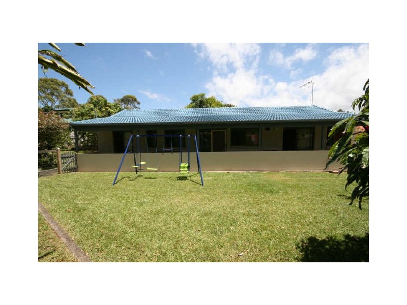 10 Banjora Place, Lake Cathie NSW 2445