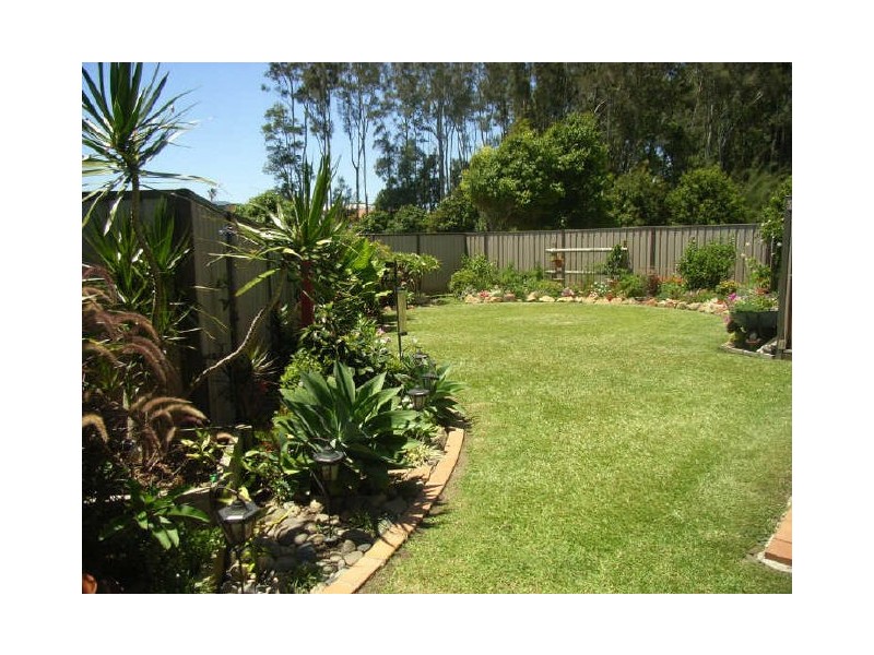 59 Abel Tasman Drive, Lake Cathie NSW 2445