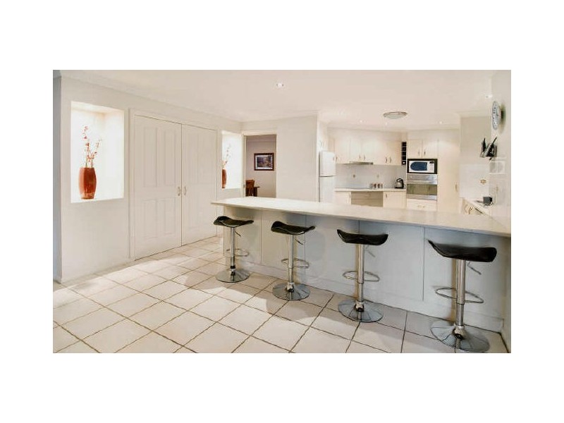 8 Buchan Place, Lake Cathie NSW 2445