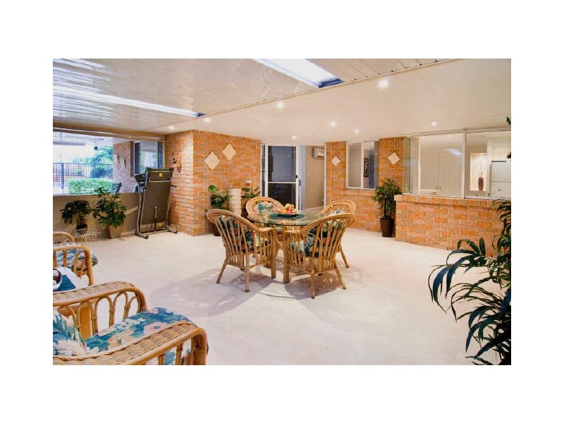 8 Buchan Place, Lake Cathie NSW 2445