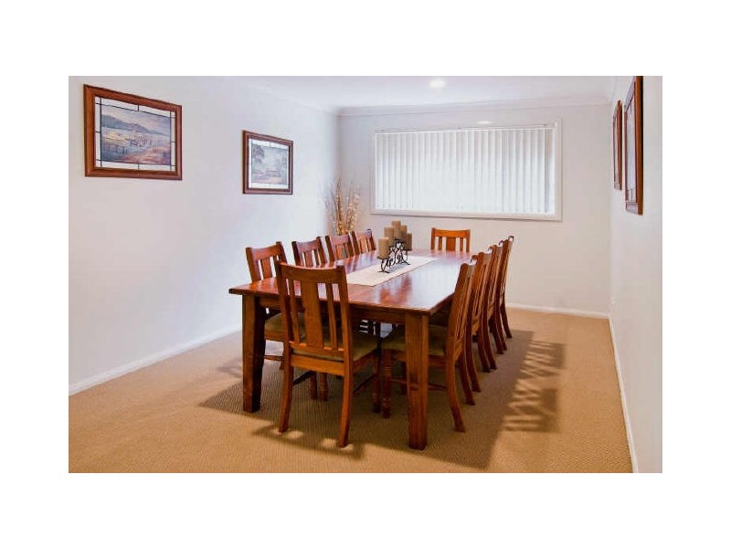 8 Buchan Place, Lake Cathie NSW 2445