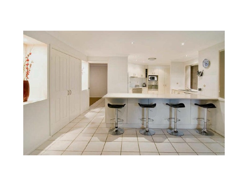 8 Buchan Place, Lake Cathie NSW 2445