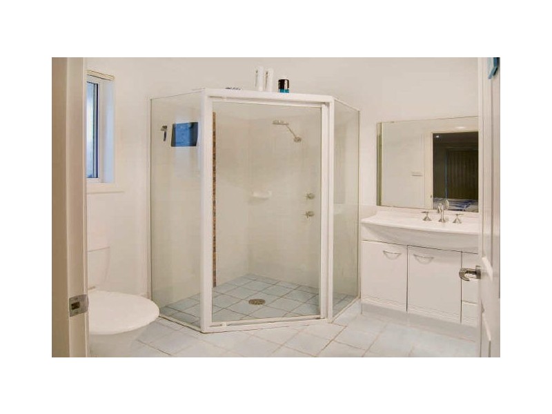 8 Buchan Place, Lake Cathie NSW 2445