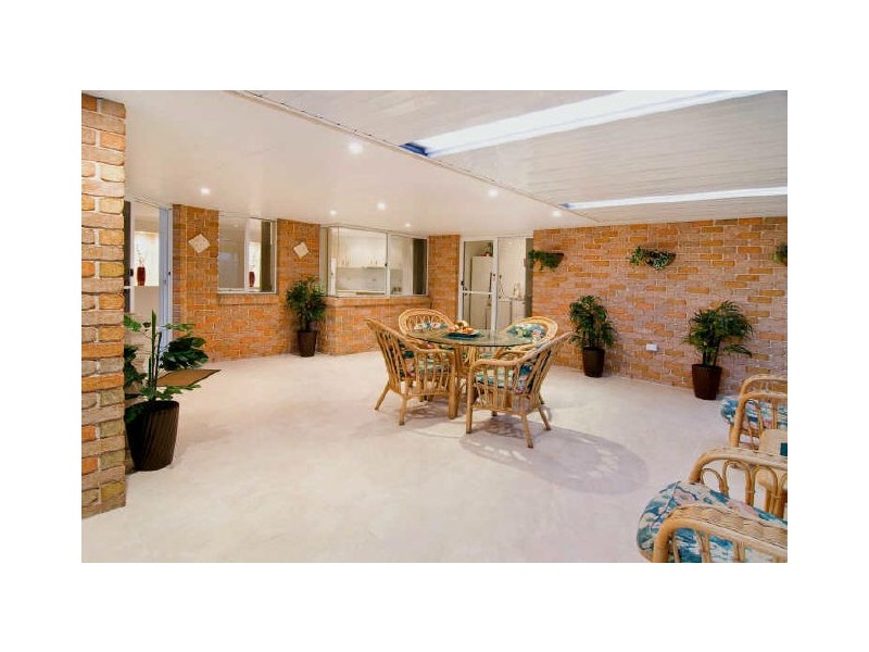 8 Buchan Place, Lake Cathie NSW 2445