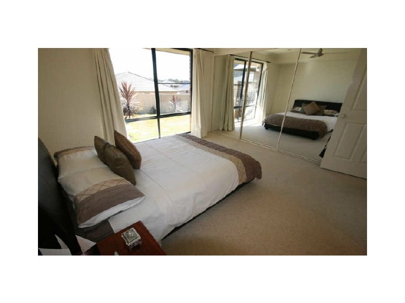 19 Rainbow Beach Drive, Bonny Hills NSW 2445