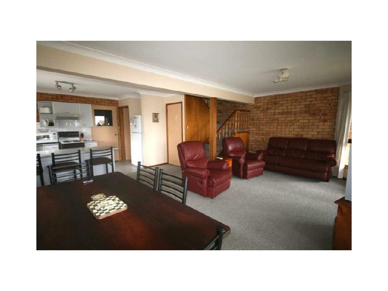 5/3 Parry Street, Lake Cathie NSW 2445