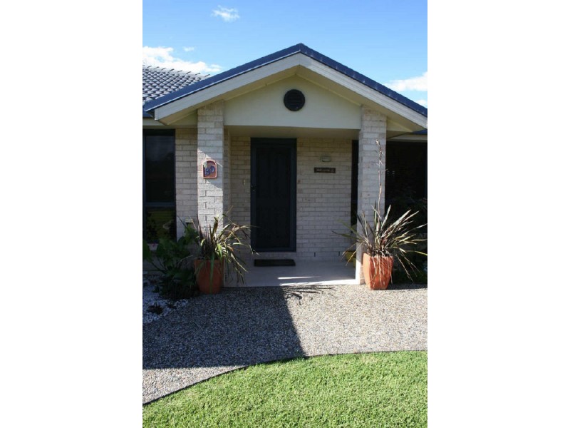 30 Explorers Way, Lake Cathie NSW 2445