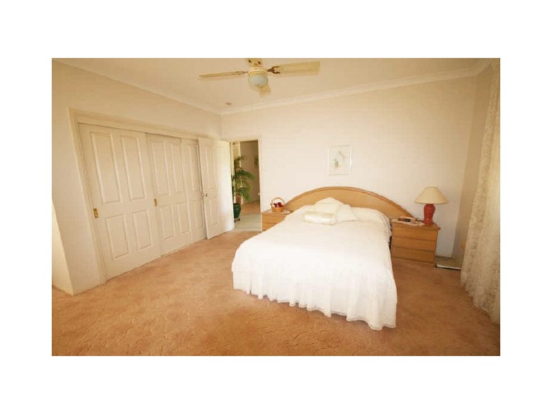 2 Boomerang Street, Lake Cathie NSW 2445