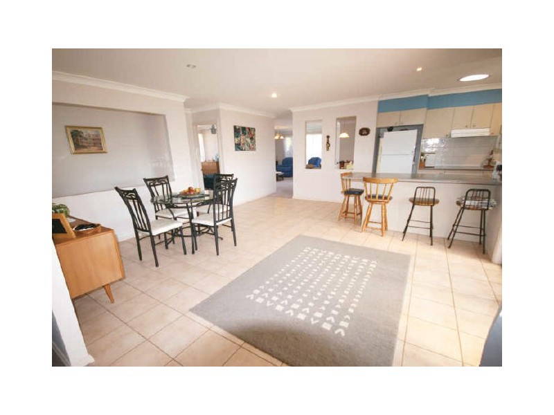 13 Solander Place, Lake Cathie NSW 2445