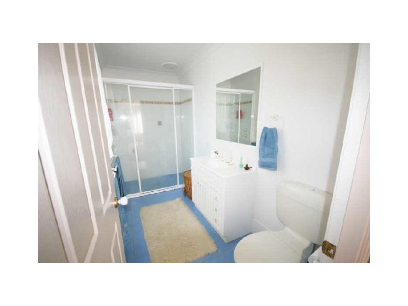 13 Solander Place, Lake Cathie NSW 2445