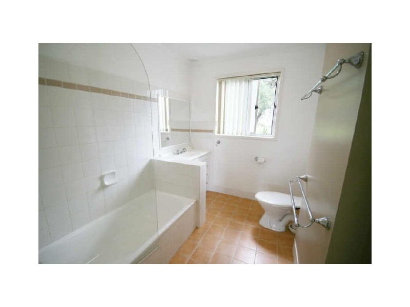 6 Taloumbi Place, Lake Cathie NSW 2445