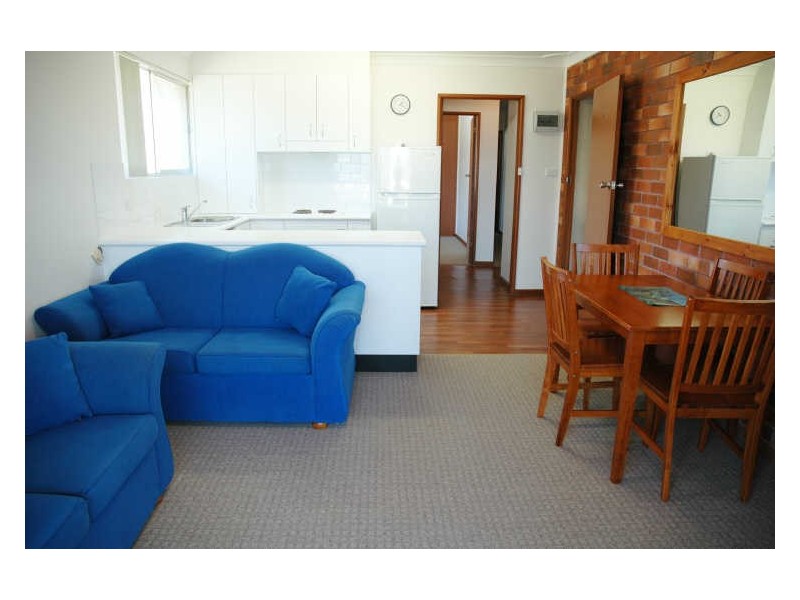 28 Bundella Avenue, Lake Cathie NSW 2445