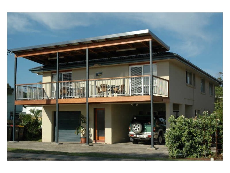 28 Bundella Avenue, Lake Cathie NSW 2445