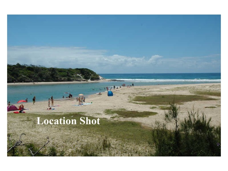 28 Bundella Avenue, Lake Cathie NSW 2445