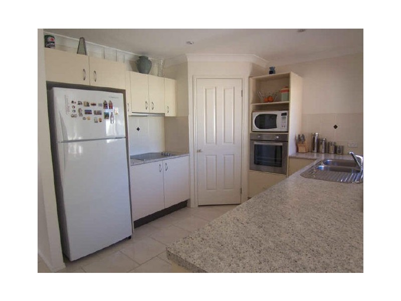 32 Rainbow Beach Drive, Bonny Hills NSW 2445