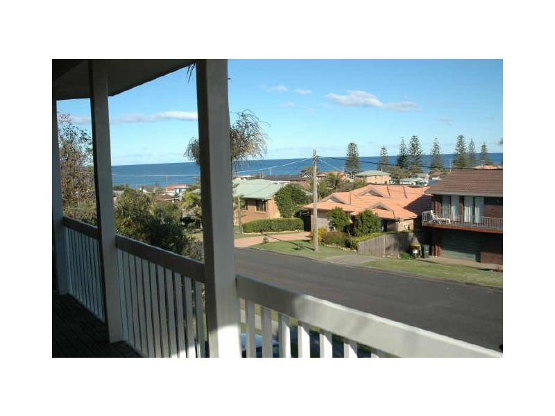 5/3 Parry Street, Lake Cathie NSW 2445