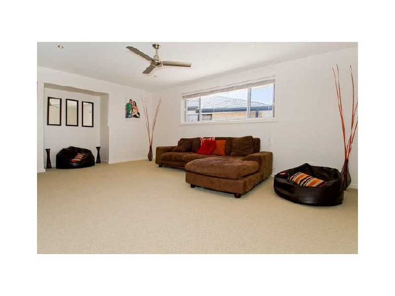 82 Abel Tasman Drive, Lake Cathie NSW 2445