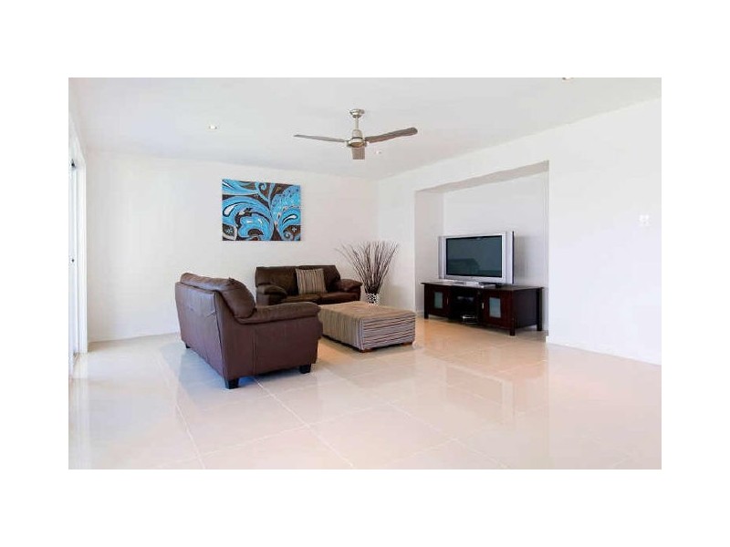 82 Abel Tasman Drive, Lake Cathie NSW 2445