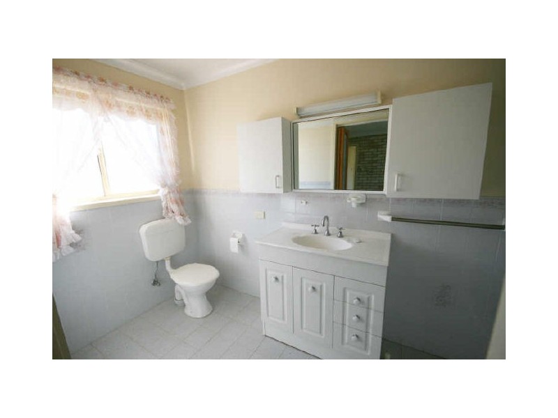 2 Miala Street, Lake Cathie NSW 2445