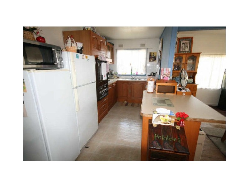 10 Koribah Avenue, Lake Cathie NSW 2445