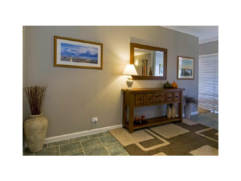 43 Lakeside Way, Lake Cathie NSW 2445