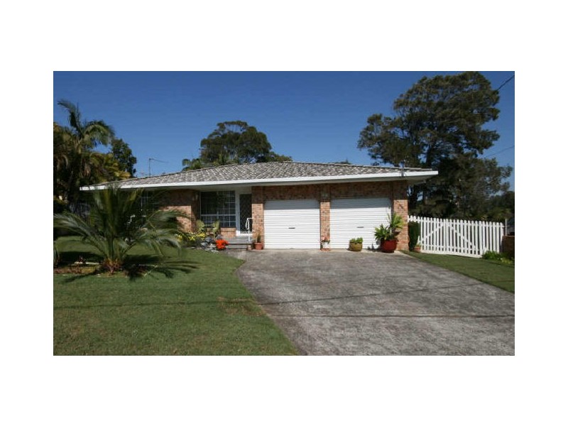 7 Banjora Place, Lake Cathie NSW 2445