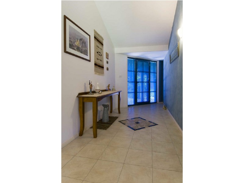 1 Fishermans Way, Lake Cathie NSW 2445