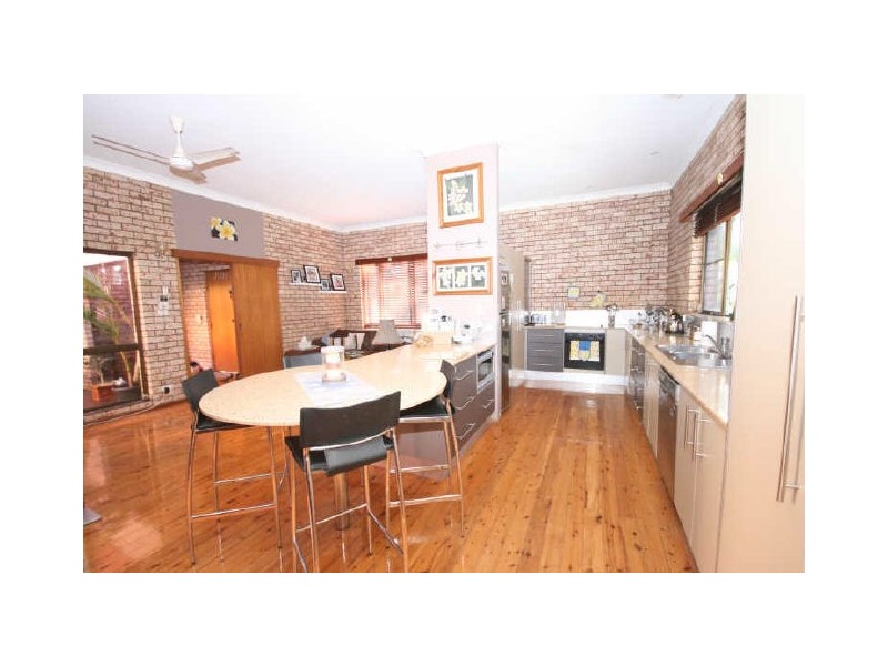 62 Tallong Drive, Lake Cathie NSW 2445