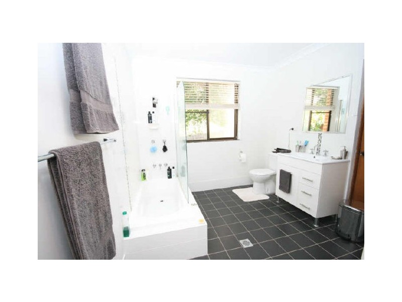 62 Tallong Drive, Lake Cathie NSW 2445