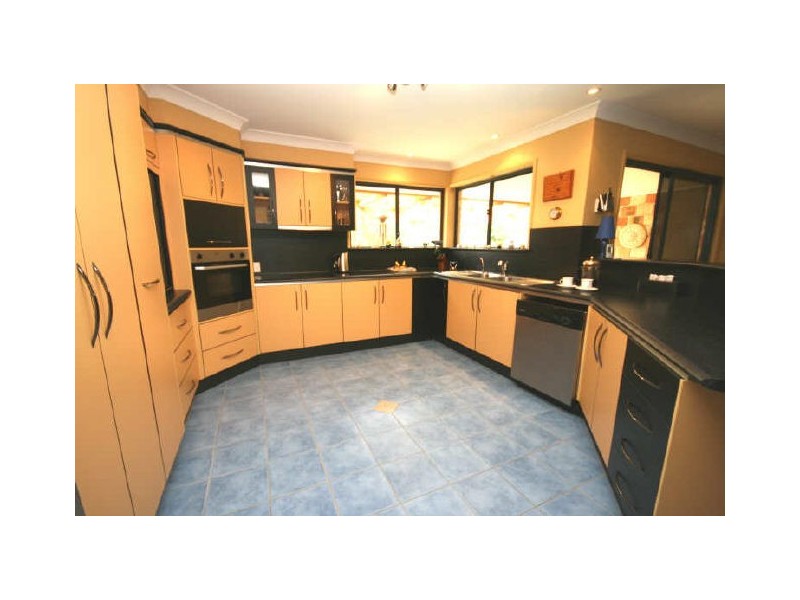 42 Lakeside Way, Lake Cathie NSW 2445
