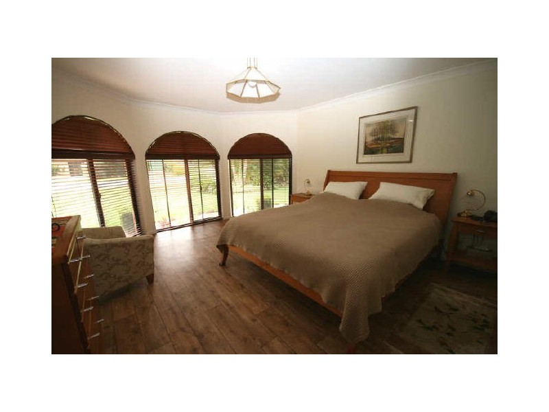 42 Lakeside Way, Lake Cathie NSW 2445
