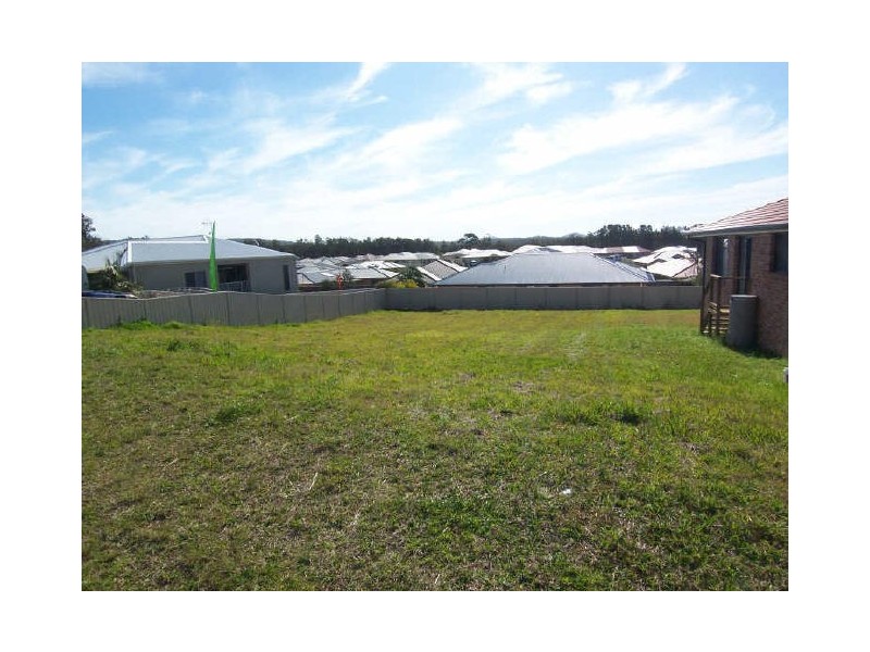 55 Fiona Crescent, Lake Cathie NSW 2445