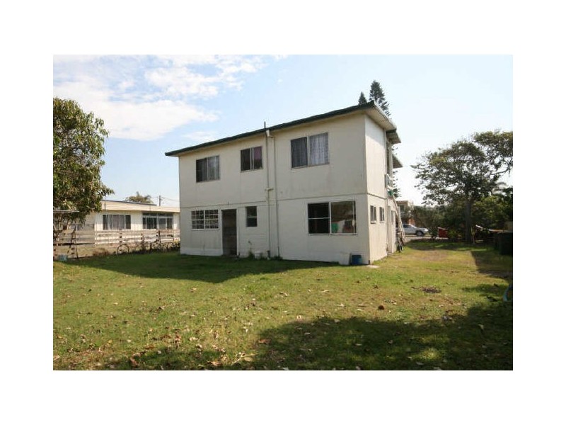 10 Koribah Avenue, Lake Cathie NSW 2445